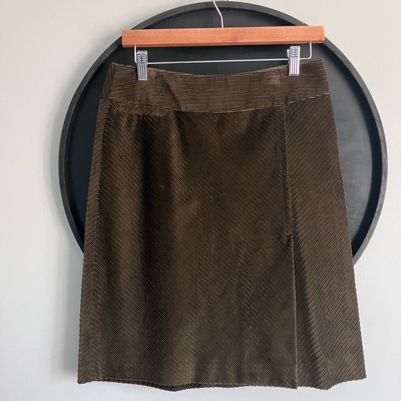 Ann Taylor Dresses & Skirts - ANN TAYLOR Brown/Green Corduroy Skirt Size 6